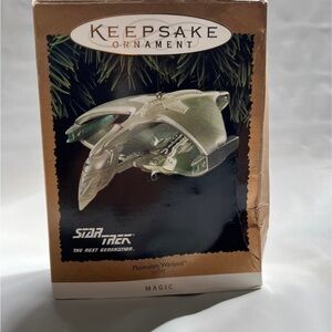 Hallmark Keepsake Ornament STAR TREK ROMULAN WARBIRD Next Generation 1995